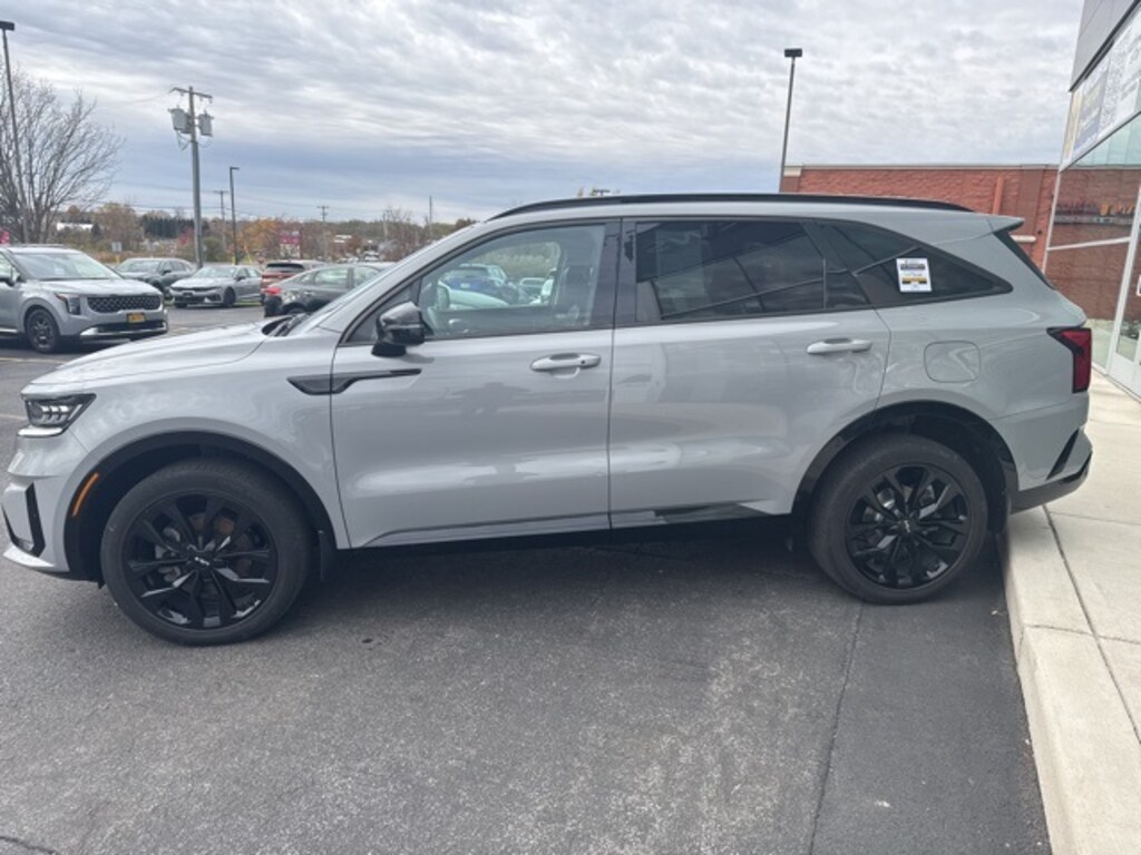 Certified 2022 Kia Sorento SX SUV
