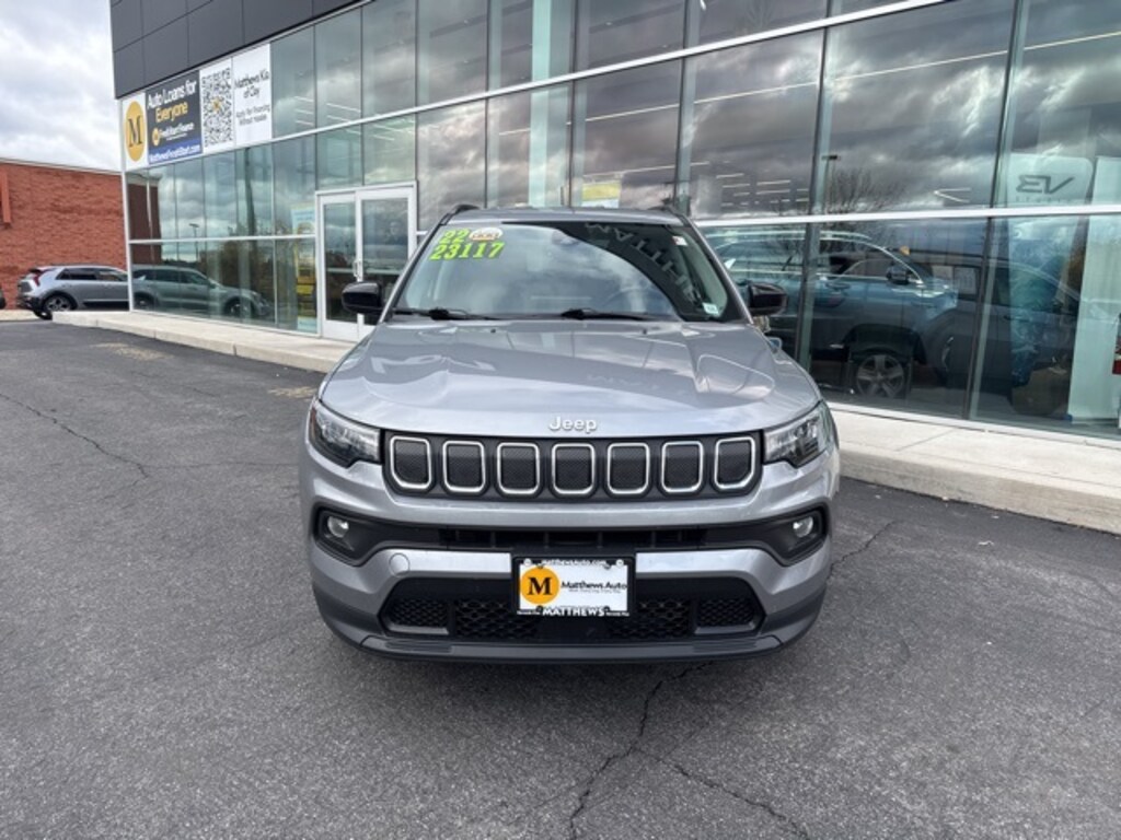 Used 2022 Jeep Compass Latitude SUV