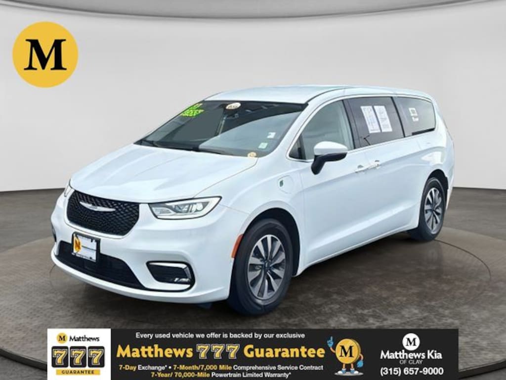 Used 2023 Chrysler Pacifica Plug-In Hybrid Touring L Van Passenger Van