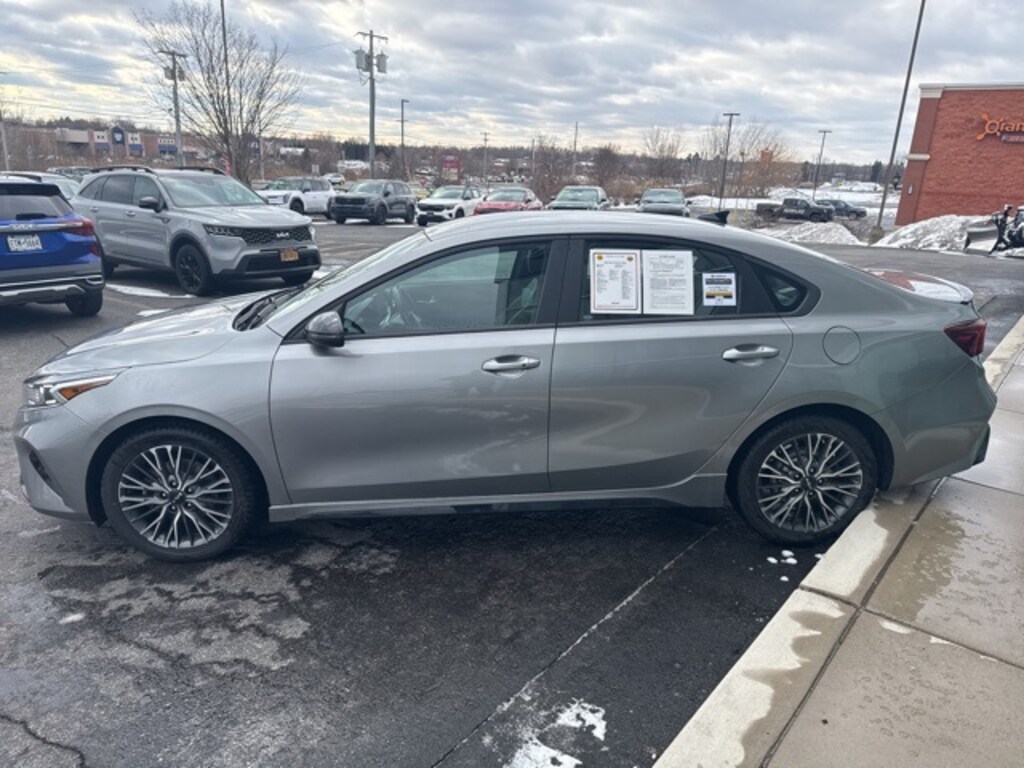 Certified 2023 Kia Forte GT-Line Sedan