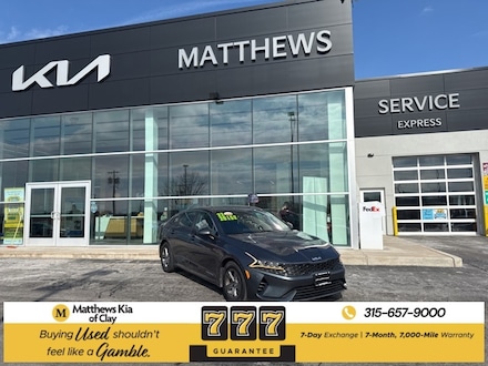 2022 Kia K5 LXS Sedan