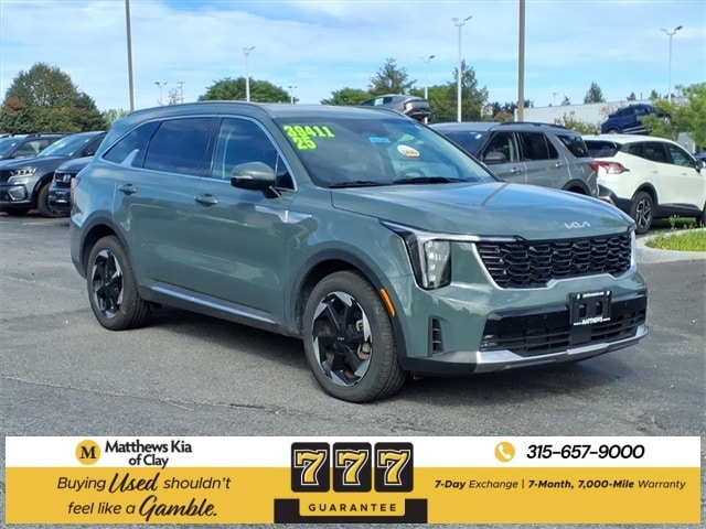 2025 Kia Sorento EX Hybrid's photo