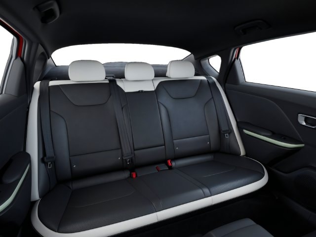 2026 Kia K4 GT-Line - Photo 16