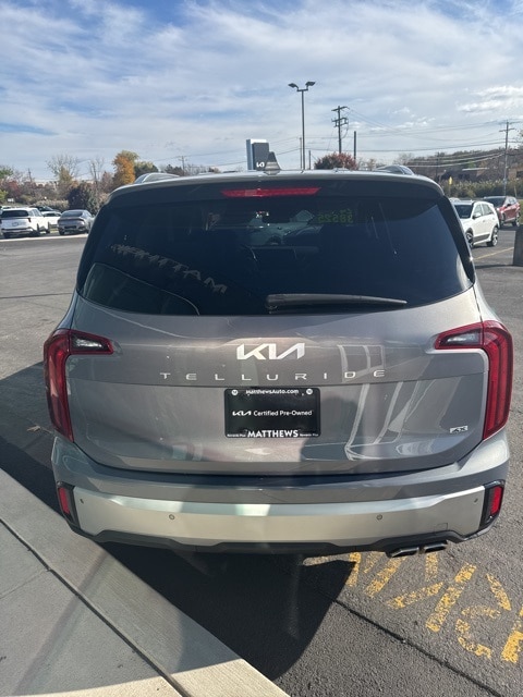 2024 Kia Telluride S photo 3