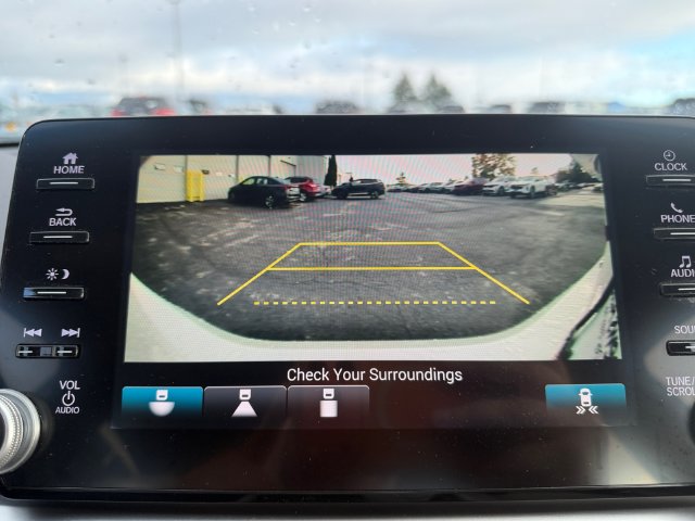 Additional photo of vehicle.