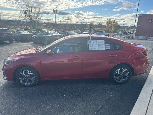 2021 Kia Forte LXS photo 3