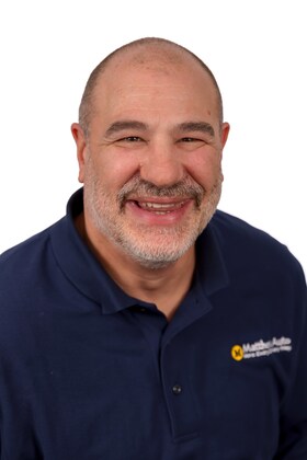 Staff member Anthony Simiele from ID_9ec68ef688fa