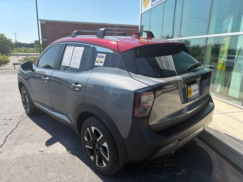 Used 2025 Nissan Kicks SV SUV