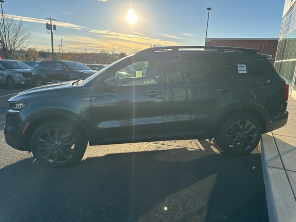 Certified 2022 Kia Sorento X-Line EX SUV