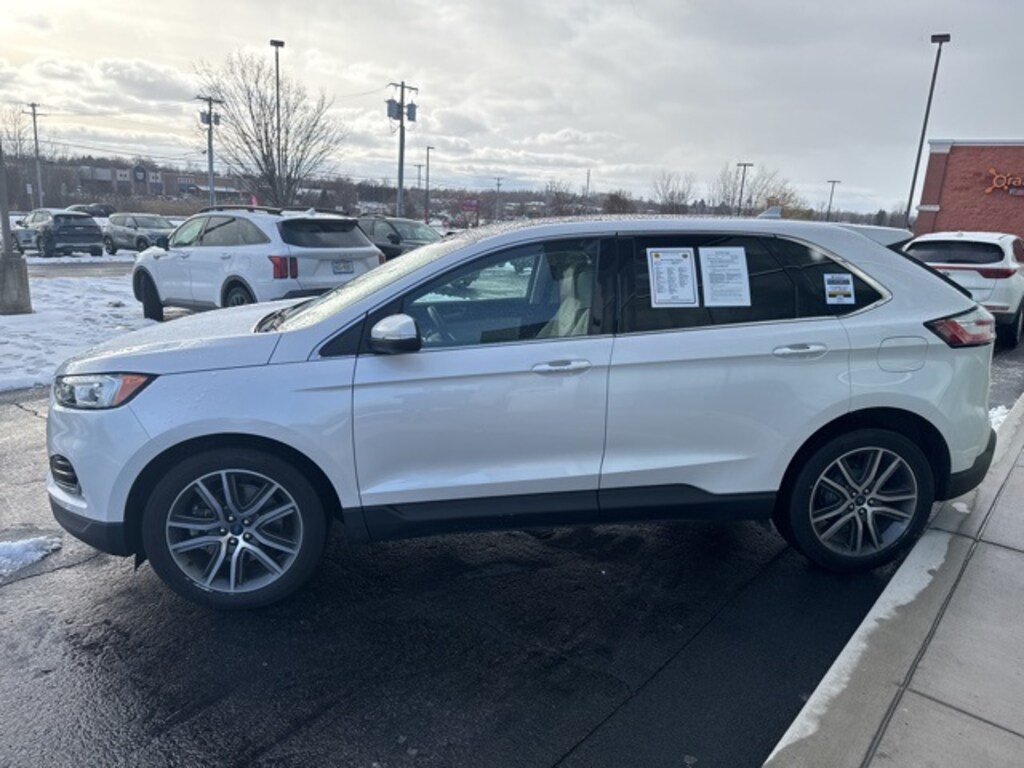Used 2019 Ford Edge Titanium SUV