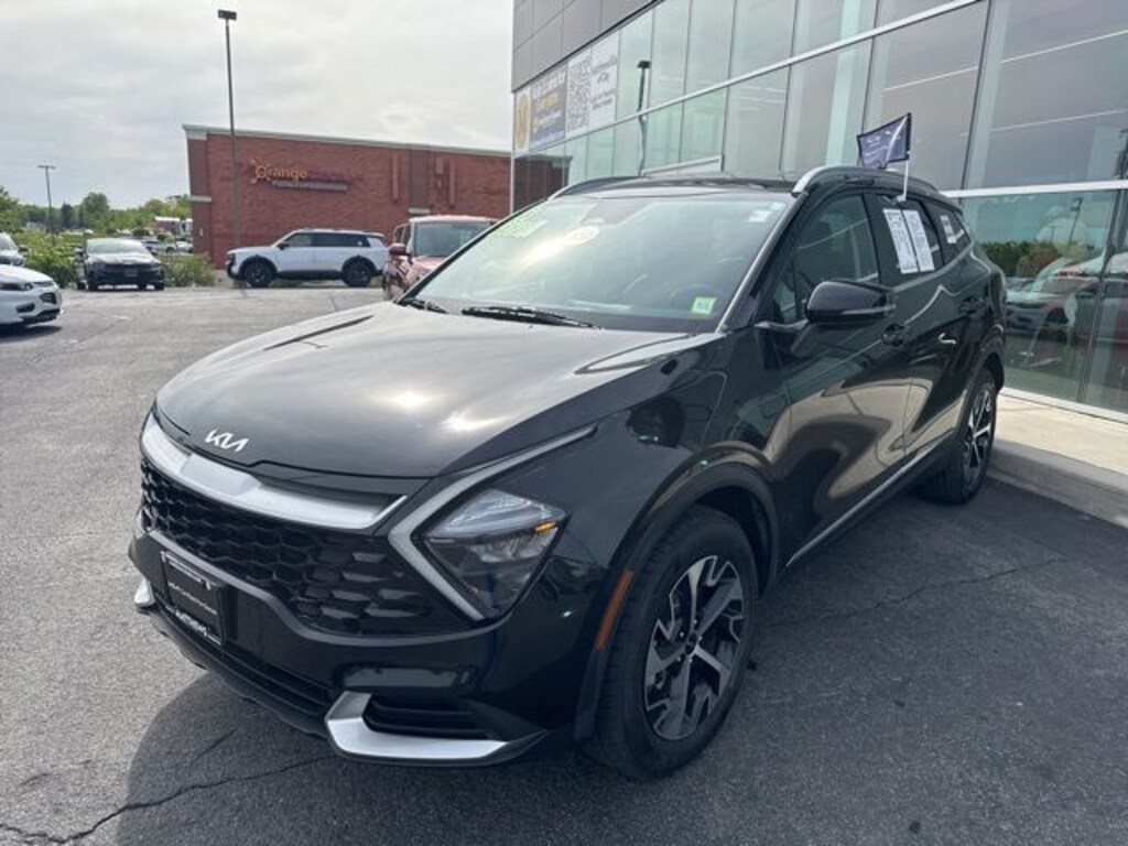 Certified 2023 Kia Sportage Hybrid EX SUV