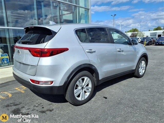 2019 Kia Sportage LX photo 2
