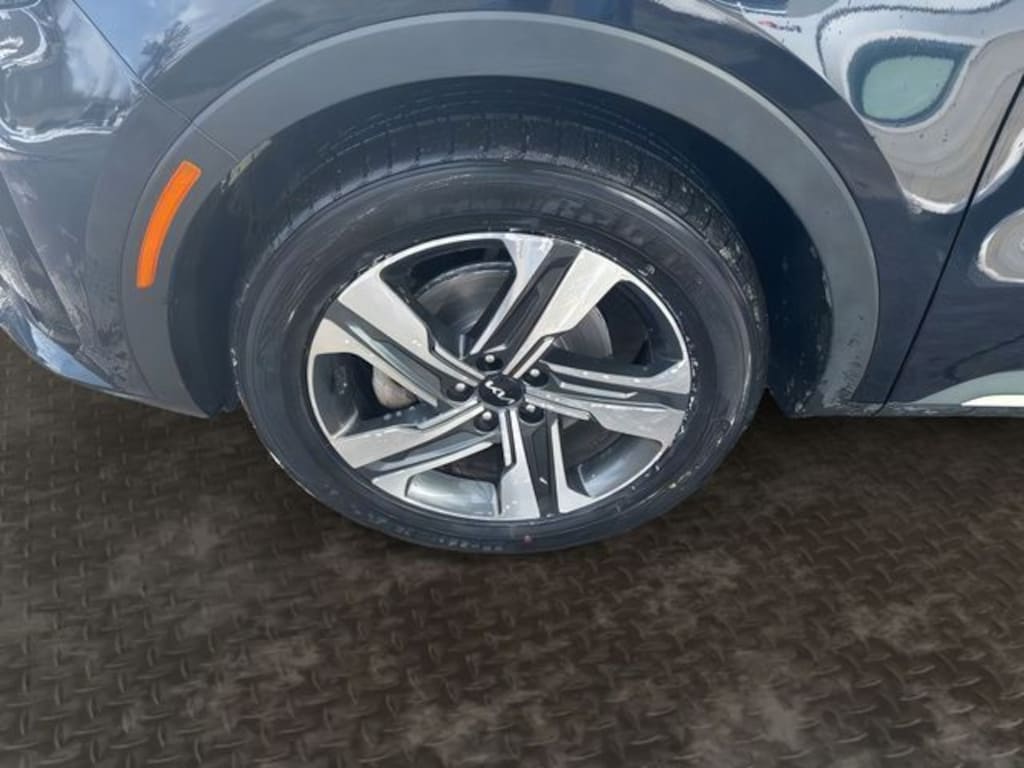 Certified 2024 Kia Sorento Plug-In Hybrid SX Prestige SUV