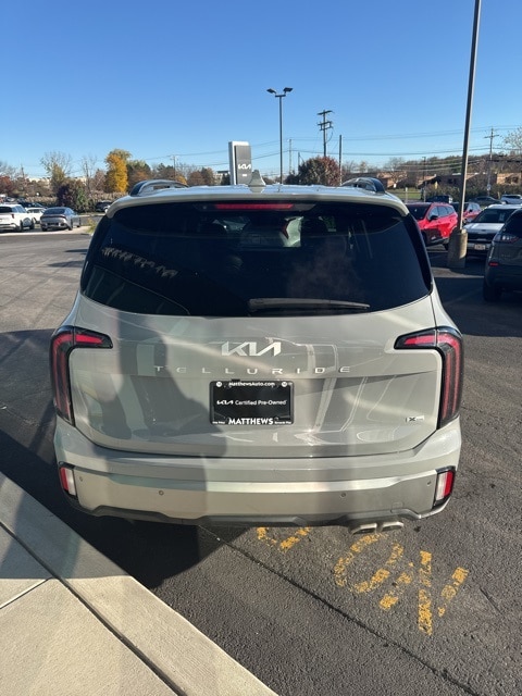 2023 Kia Telluride X-Line photo 3