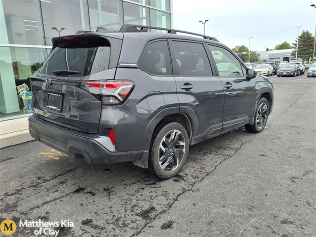 2025 Subaru Forester Limited photo 2