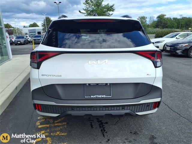 2023 Kia Sportage X-Line photo 2