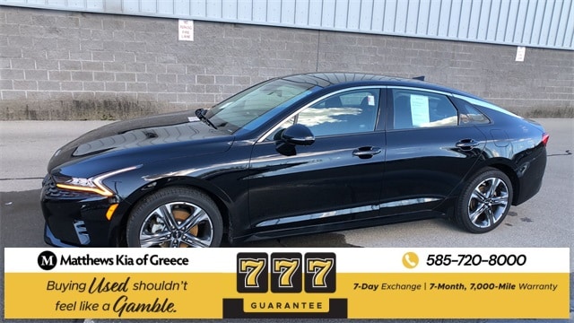 2022 Kia K5 EX's photo