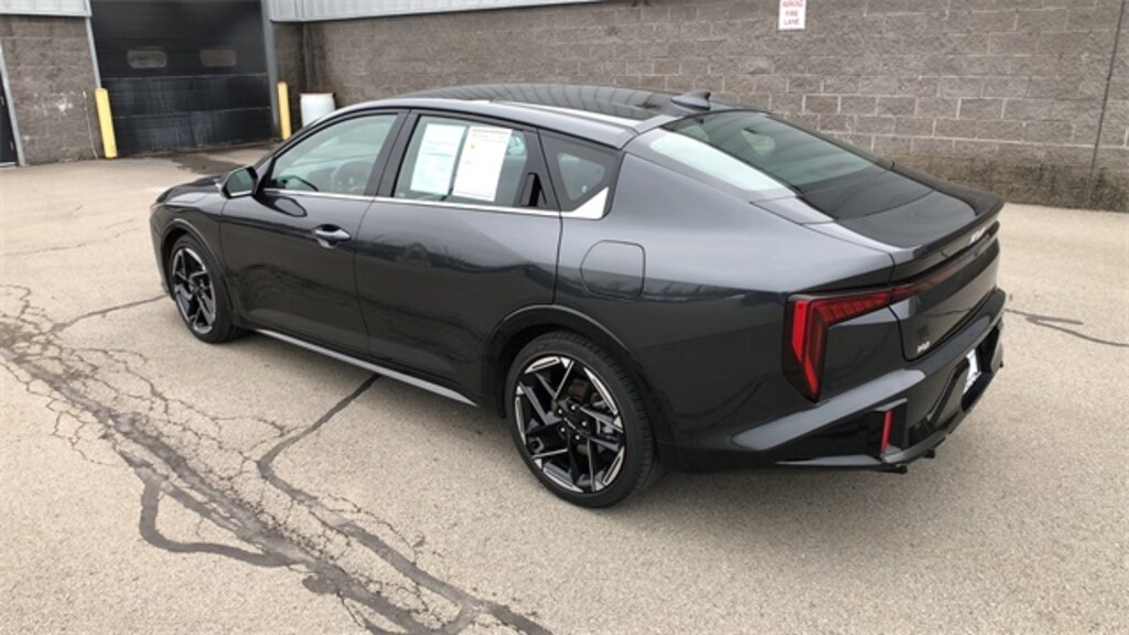 Certified 2025 Kia K4 GT-Line Sedan