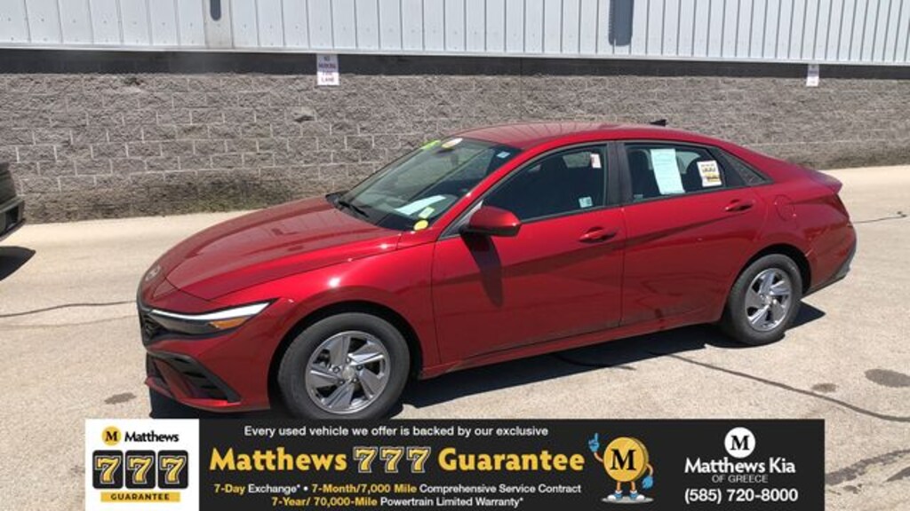 Used 2024 Hyundai Elantra SE Sedan