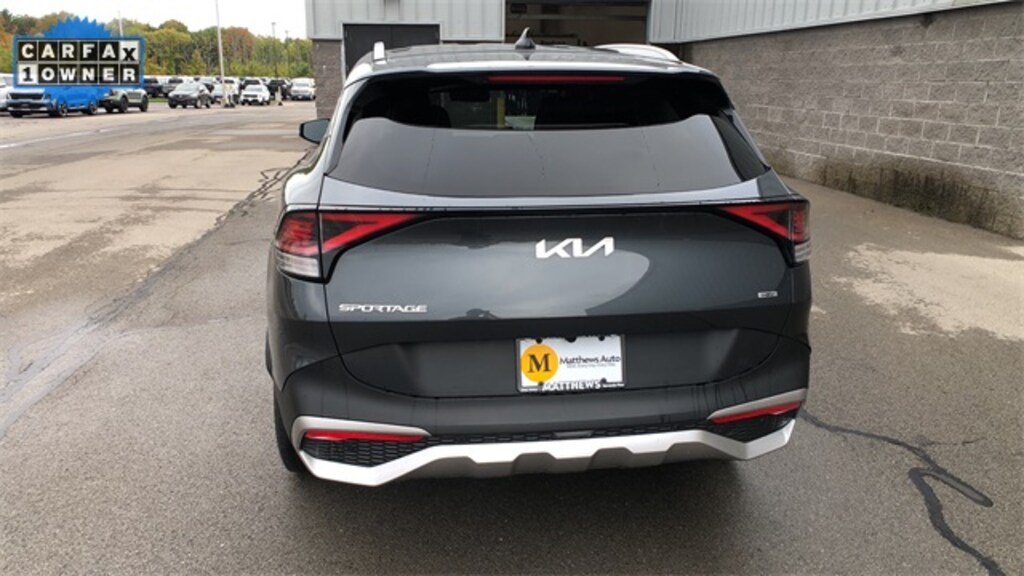Used 2023 Kia Sportage Hybrid EX SUV