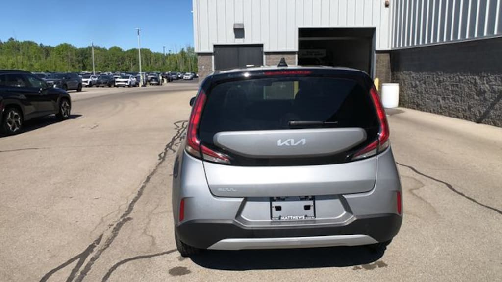 Certified 2023 Kia Soul LX Hatchback