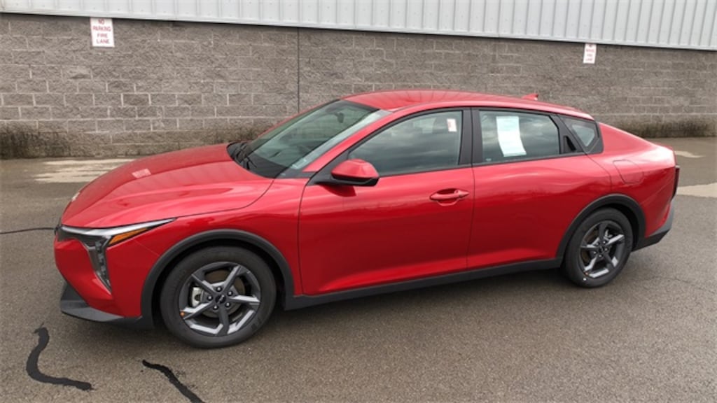 Used 2025 Kia K4 LXS Sedan