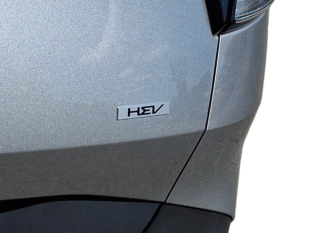Additional photo of vehicle.