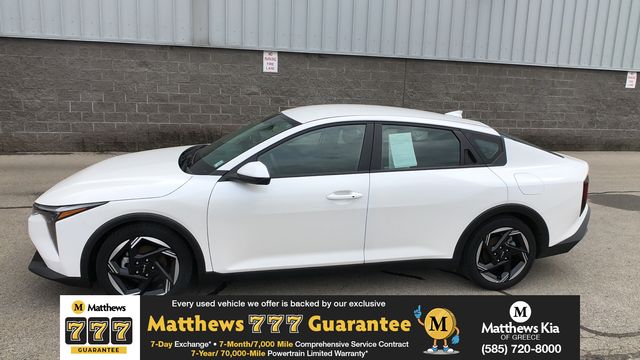 2025 Kia K4 EX AT's photo