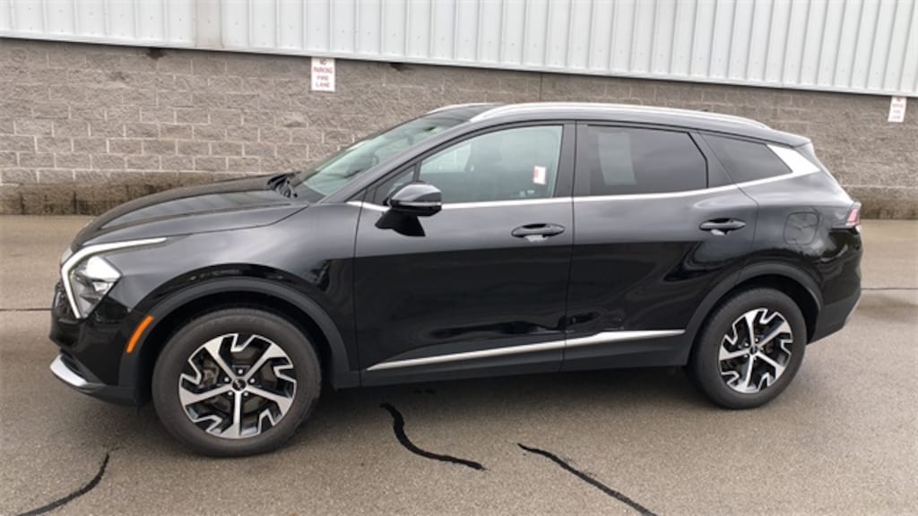 Used 2023 Kia Sportage EX SUV