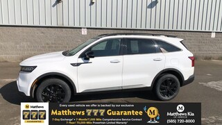 2022 Kia Sorento S SUV