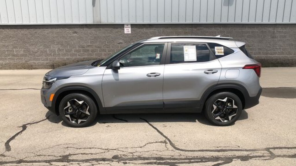 Certified 2024 Kia Seltos EX SUV