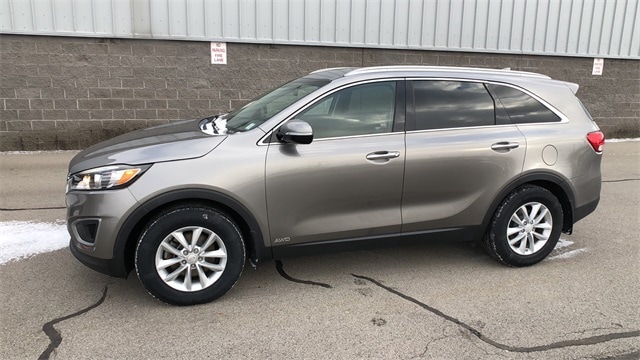 2017 Kia Sorento LX's photo