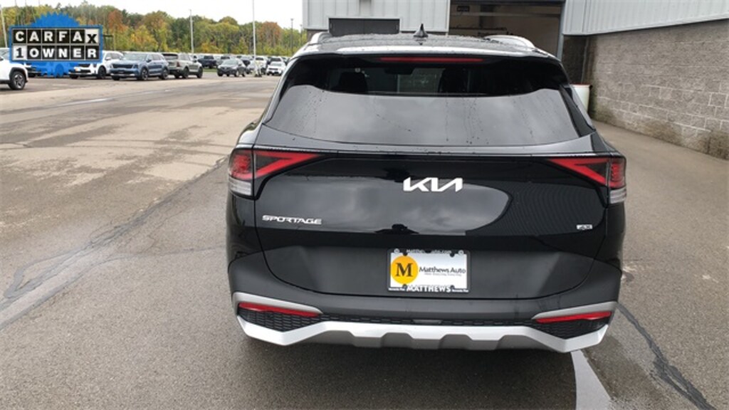 Used 2023 Kia Sportage EX SUV