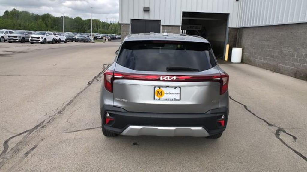 Certified 2024 Kia Seltos LX SUV