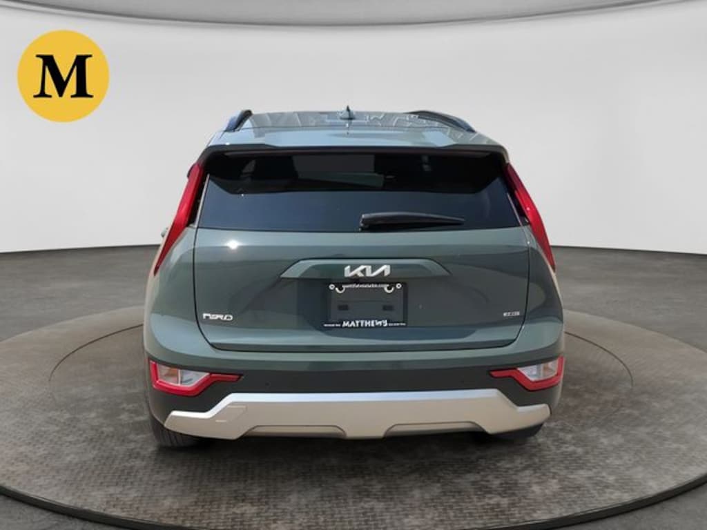 Certified 2025 Kia Niro EX SUV