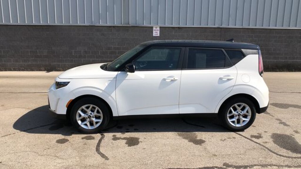 Certified 2024 Kia Soul S Hatchback