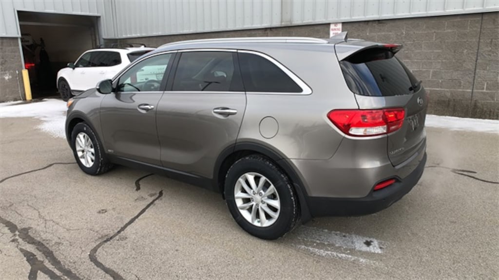 Used 2017 Kia Sorento LX SUV