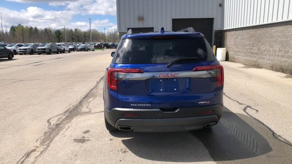 Used 2023 GMC Acadia AT4 SUV