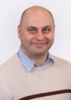 Staff member Izzy Softic from ID_e8fdf39081dd