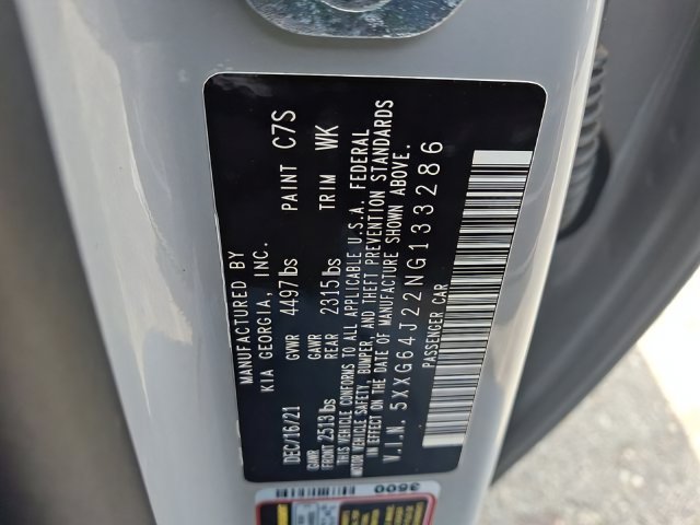 Additional photo of vehicle.