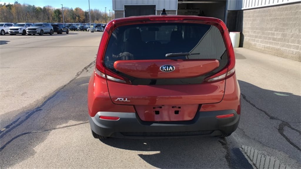 Used 2021 Kia Soul LX Hatchback