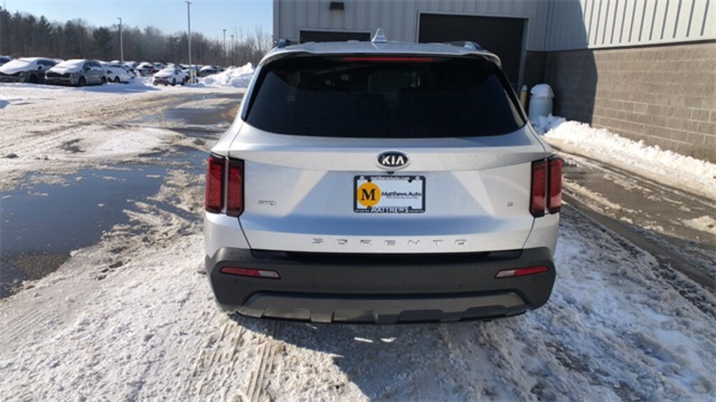 Used 2021 Kia Sorento S SUV
