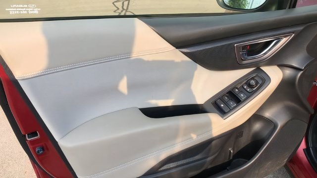 Additional photo of vehicle.