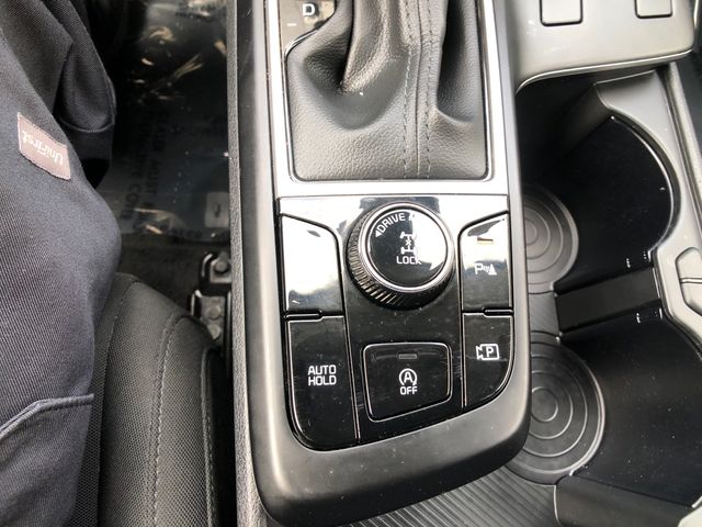 2026 Kia Carnival SX - Photo 23