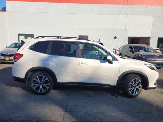 Used 2022 Subaru Forester Limited with VIN JF2SKANC4NH436274 for sale in Vestal, NY