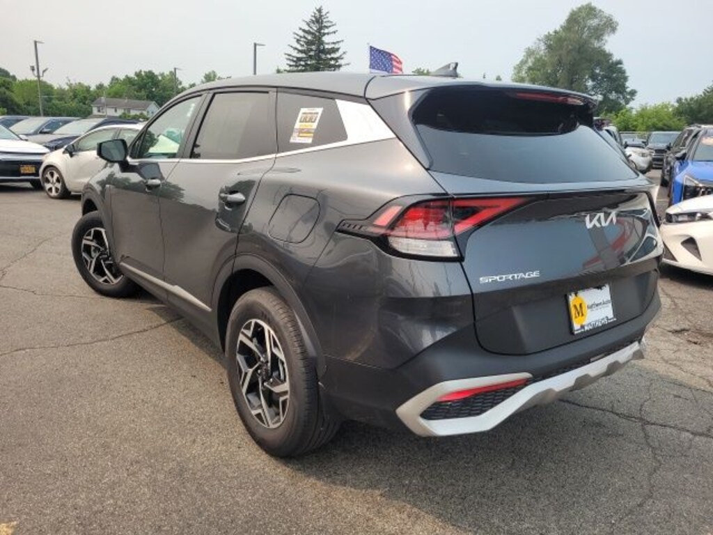 Certified 2023 Kia Sportage LX SUV