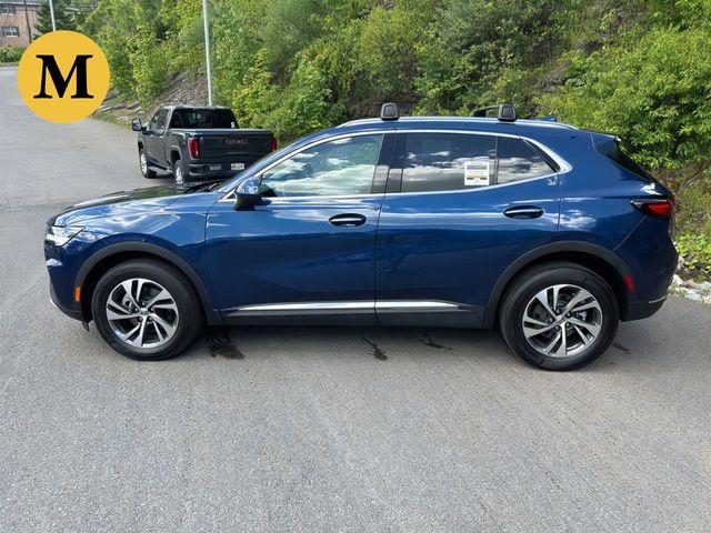Additional photo of vehicle.