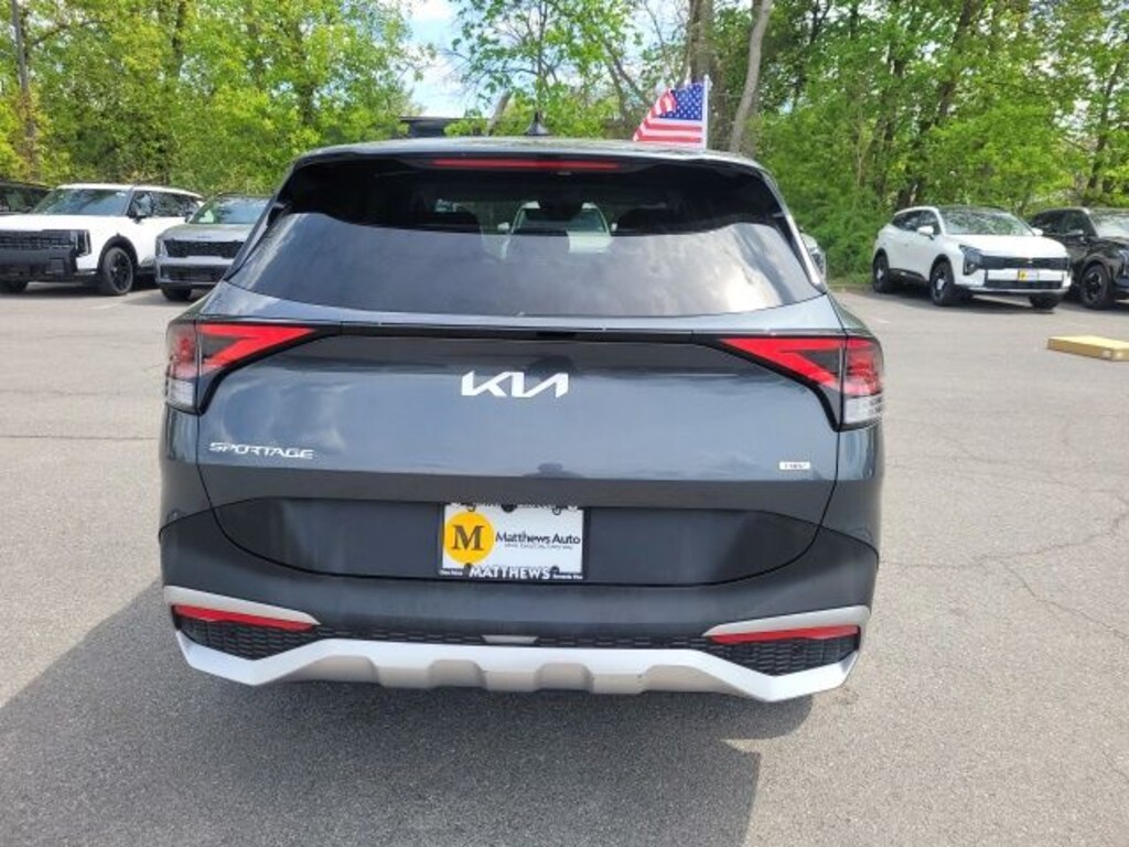 Certified 2023 Kia Sportage Hybrid LX SUV