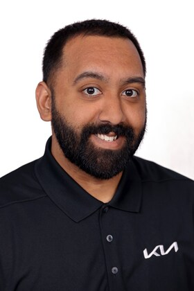 Staff member Bryan Boodhoo from ID_d282b685929a