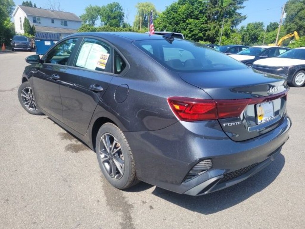 Certified 2023 Kia Forte LXS Sedan